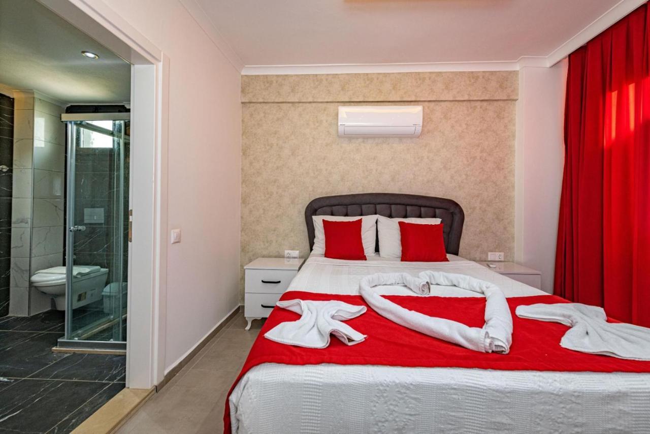 4 Bedroom Holiday Villa In Hisaroenue Oeluedeniz- Gold Rose 페티예 외부 사진