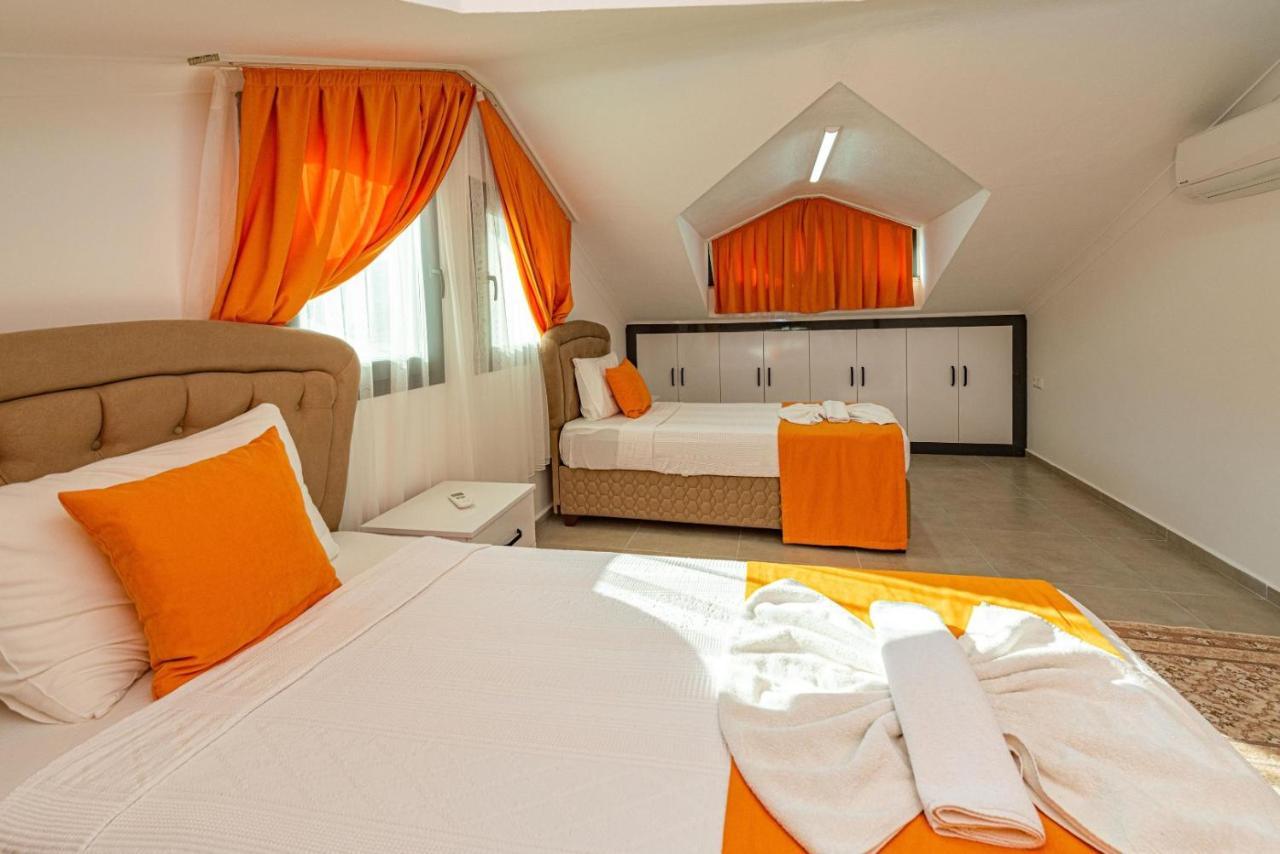 4 Bedroom Holiday Villa In Hisaroenue Oeluedeniz- Gold Rose 페티예 외부 사진