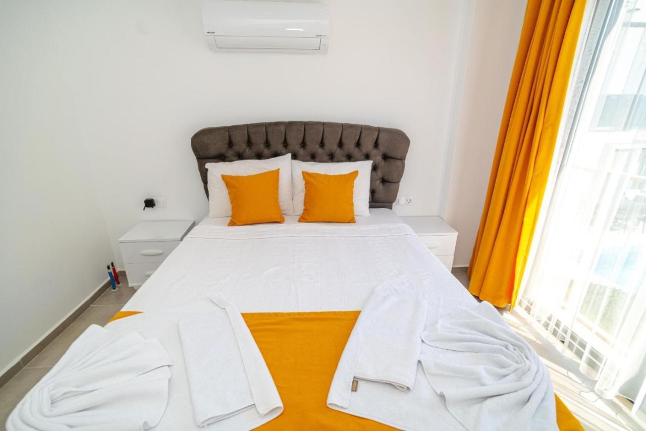 4 Bedroom Holiday Villa In Hisaroenue Oeluedeniz- Gold Rose 페티예 외부 사진