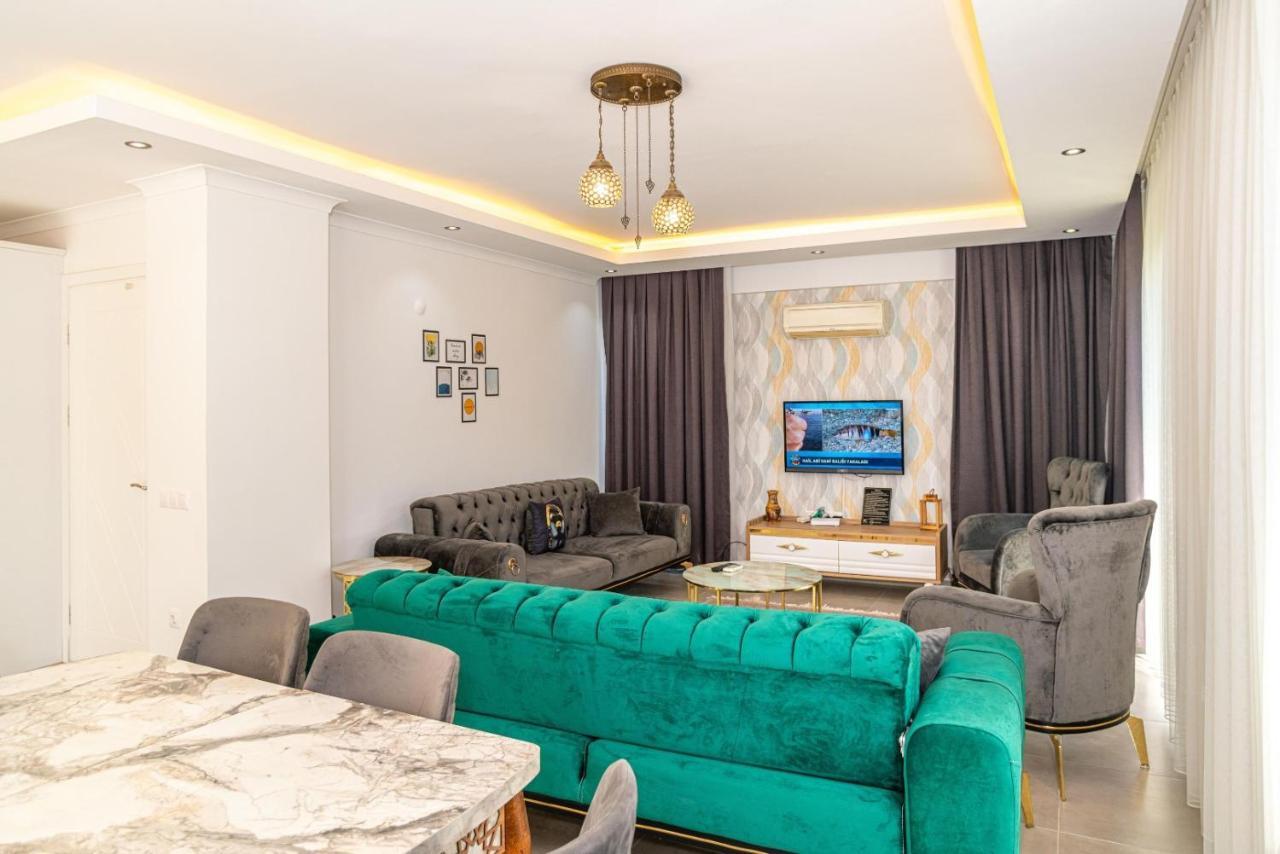 4 Bedroom Holiday Villa In Hisaroenue Oeluedeniz- Gold Rose 페티예 외부 사진