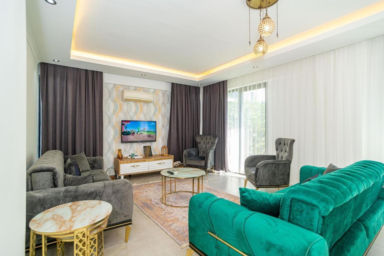 4 Bedroom Holiday Villa In Hisaroenue Oeluedeniz- Gold Rose 페티예 외부 사진